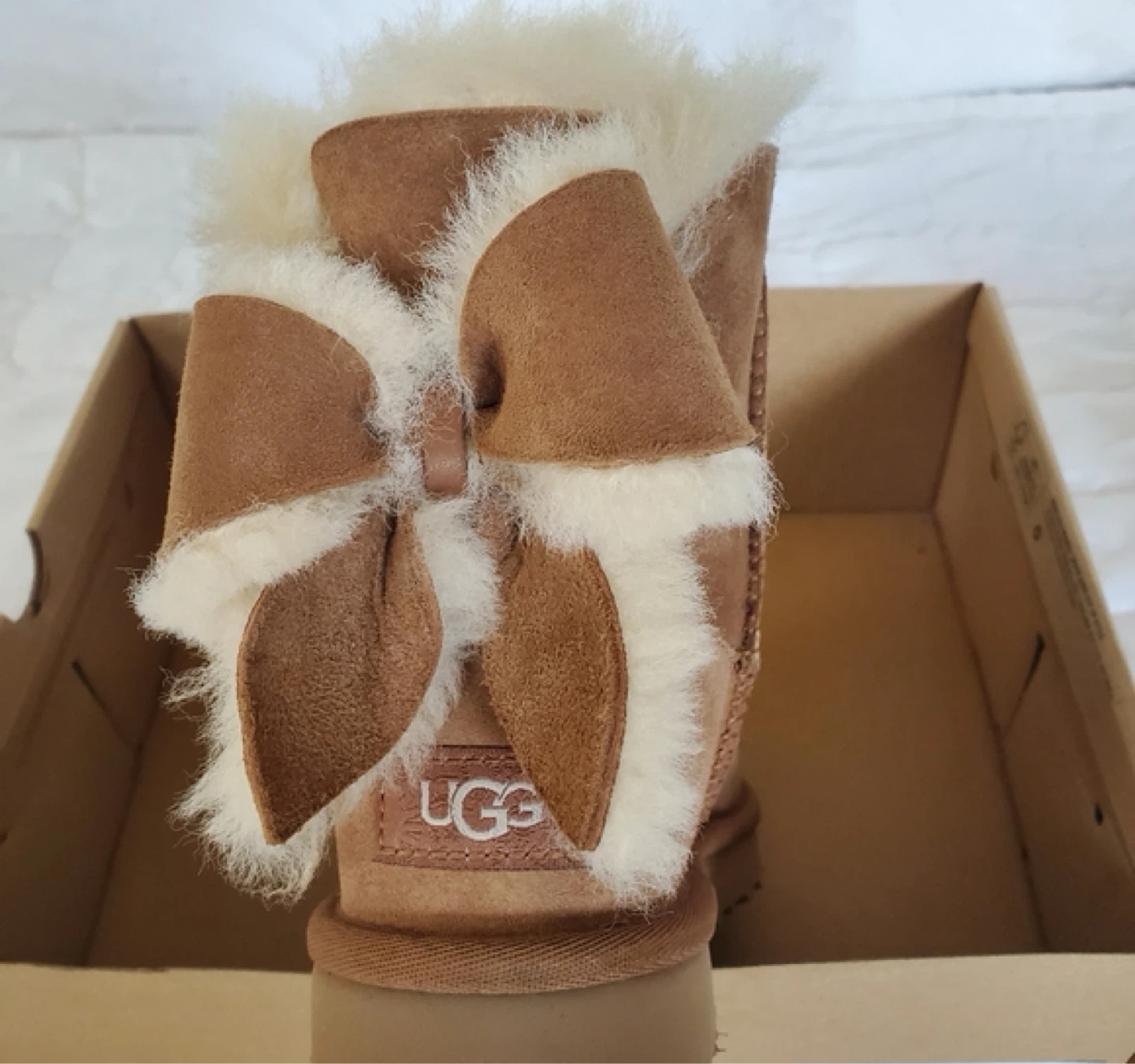 (NEW) UGG CLASSIC MINI BAILEY HERITAGE BOW