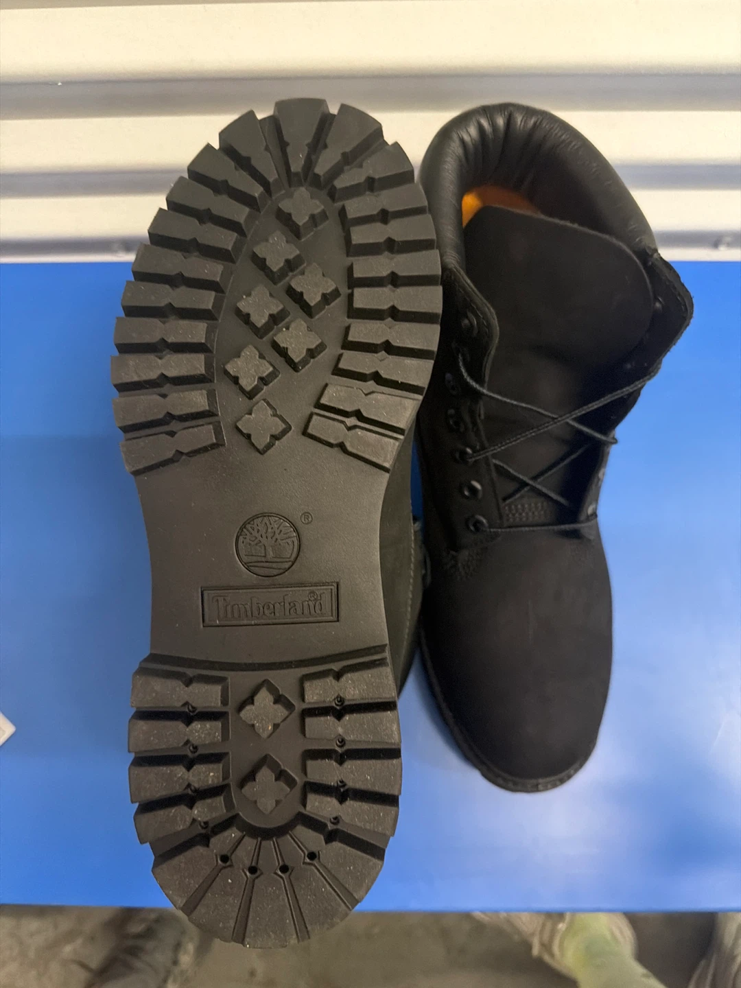 Timberland Black Lace-Up Boots - photo 3