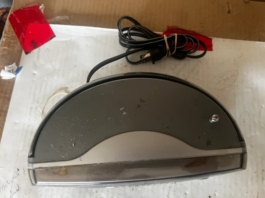 AudioLogic AM/FM Radio Receiver - photo 2