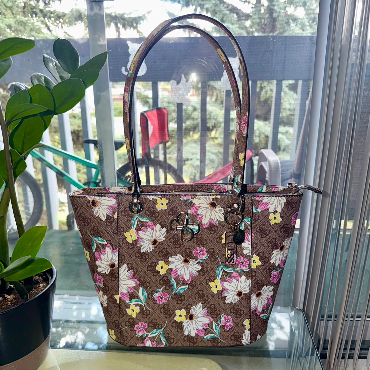 Authentic Guess Tote Bag - Floral Print