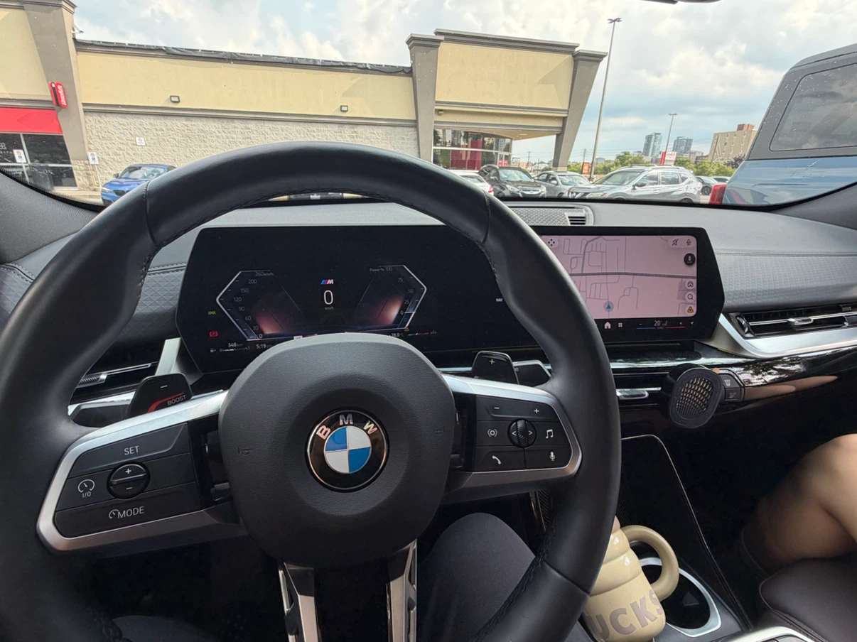 2025 BMW X2 xDrive28i /M Sport+Premium Essential-Lease Transfer - photo 5