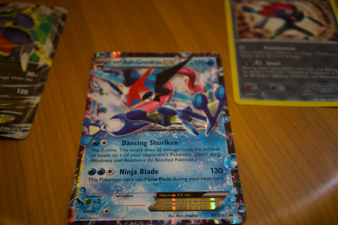 Pokemon Trading Cards - Zoroark, Garchomp, Ash-Greninja EX - photo 4