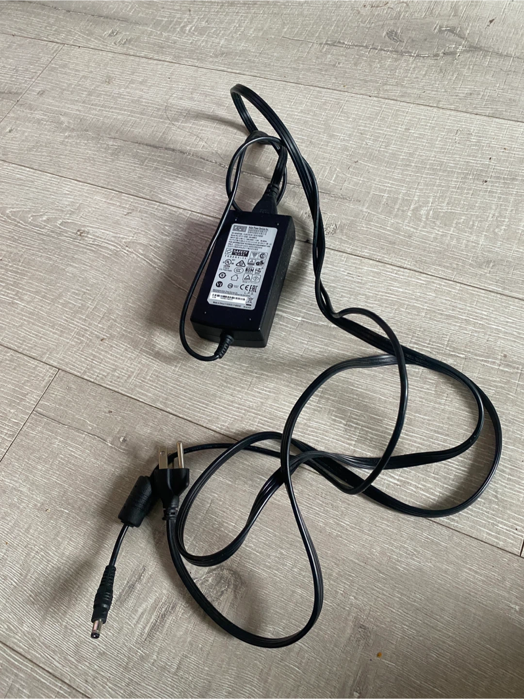 APD AC Adapter Power Supply 60W - photo 2
