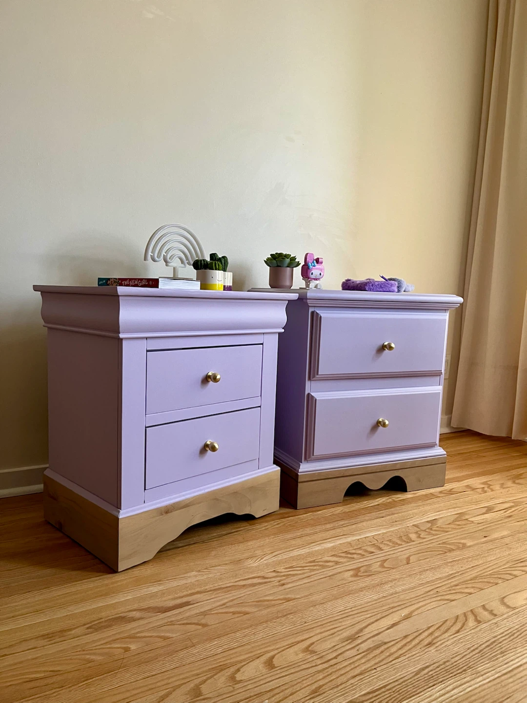 Pastel Purple Nightstands with Gold Knob Accents - photo 5