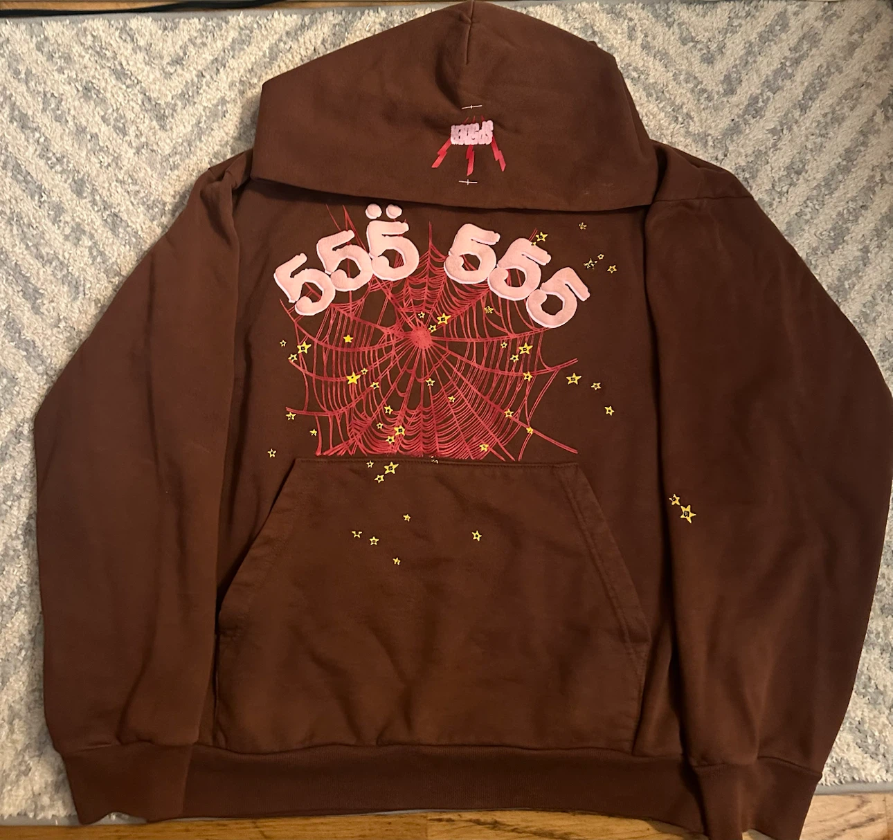 Brown Graphic Hoodie with Spiderweb and Stars - Medium - photo 2