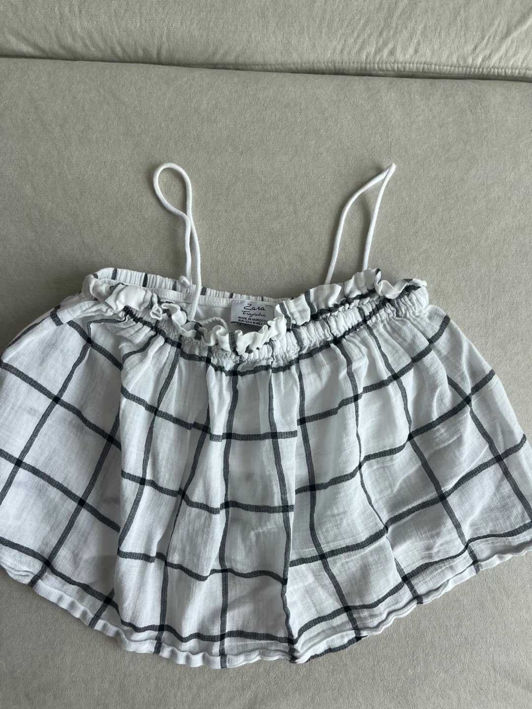 Zara Trafaluc White & Black Plaid Top - Medium