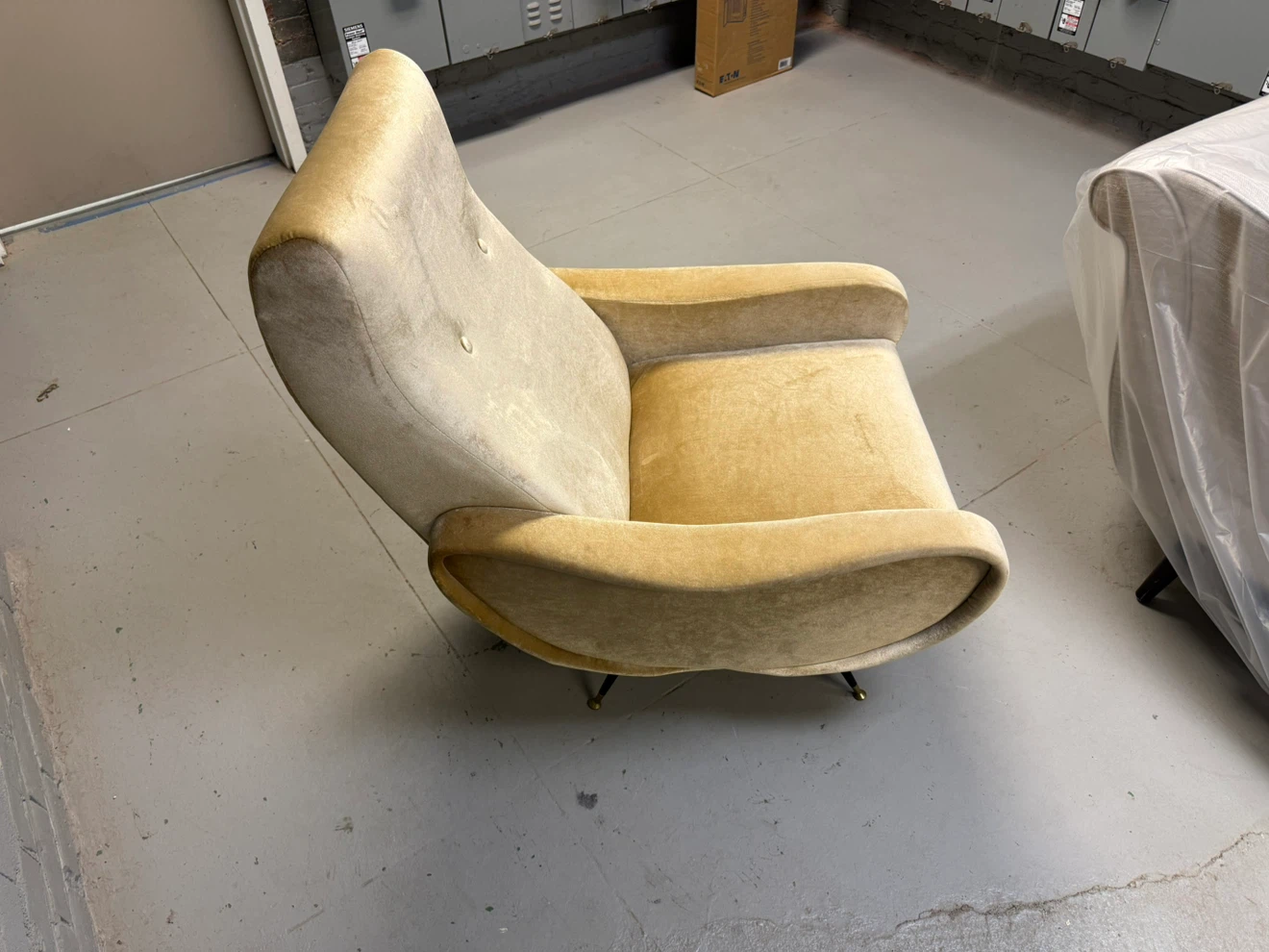 Safavieh New York Accent Chair - Camel - photo 2