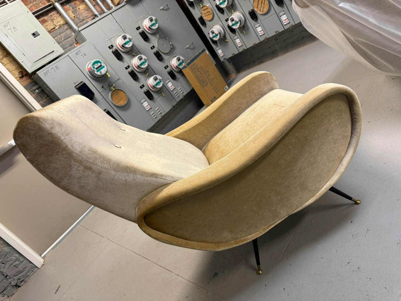 Safavieh New York Accent Chair - Camel - photo 3