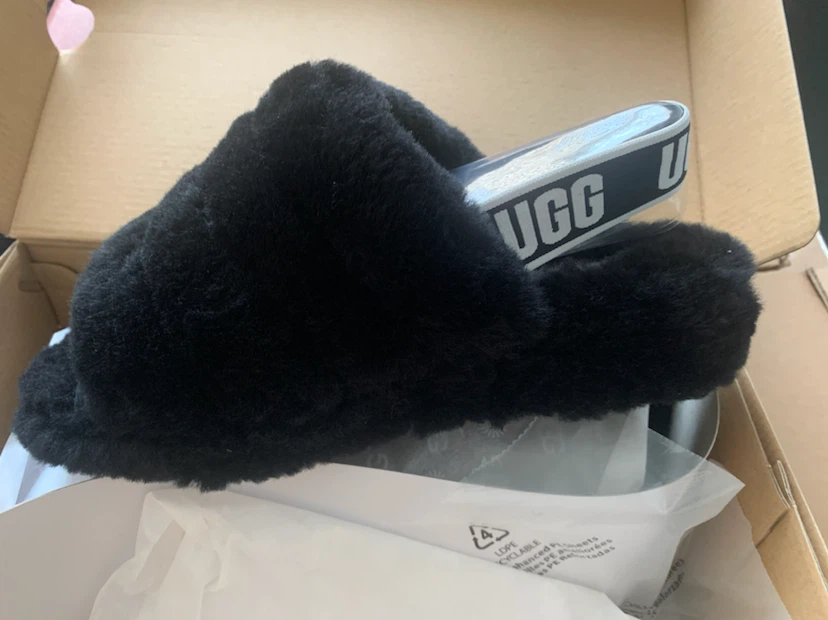 UGG W Fluff Yeah Slide Black Size 8