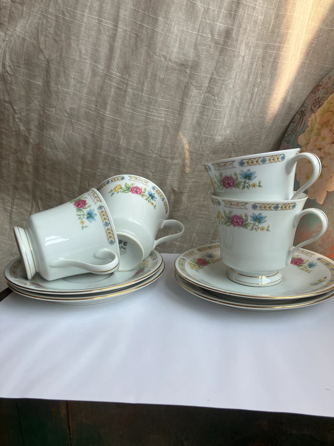 4 porcelain pink rose tea cups with saucers - photo 2