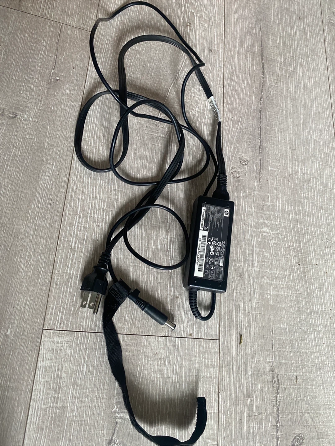 HP Laptop AC Adapter Power Cord - photo 3