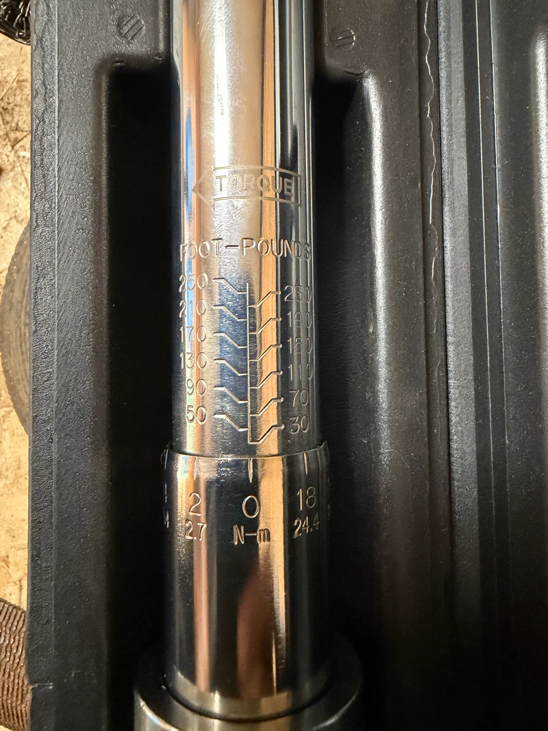 Maximum Torque Wrench with Case - photo 4