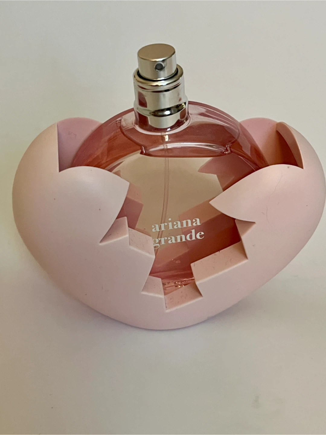 Ariana Grande Perfume