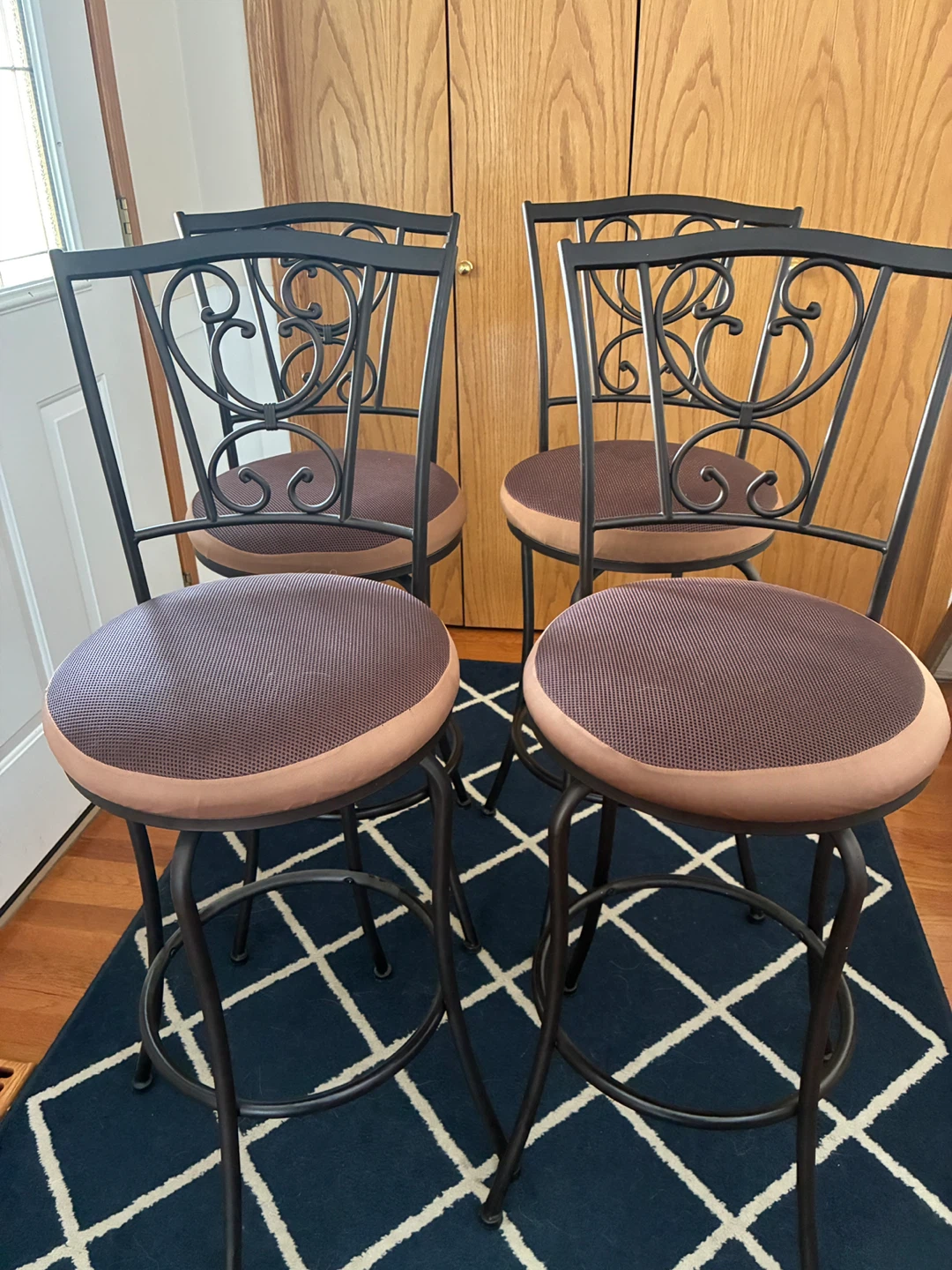 Bar stools - photo 2
