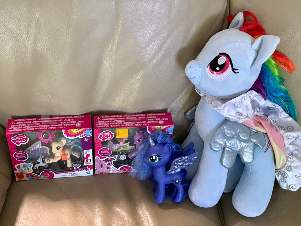 My Little Pony toys LOT of 4