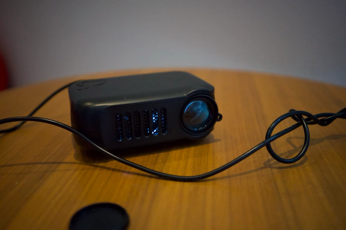 Black Portable Mini Projector