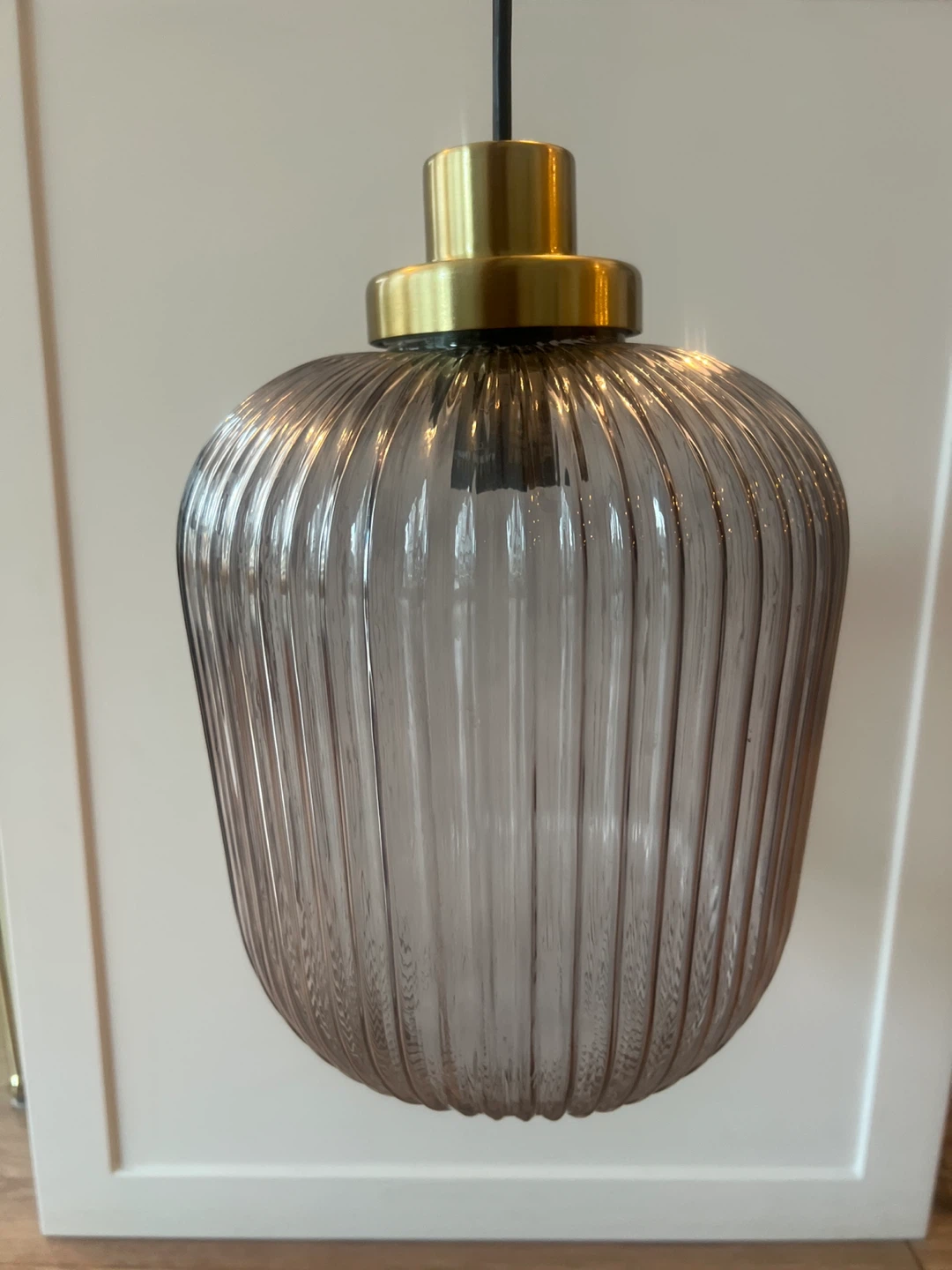 Ribbed Glass Pendant Light