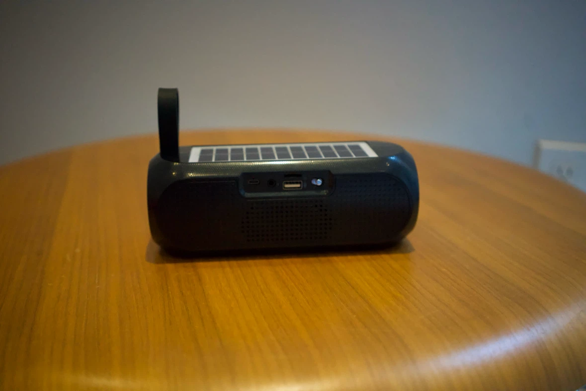 T&G Solar Bluetooth Speaker - photo 2