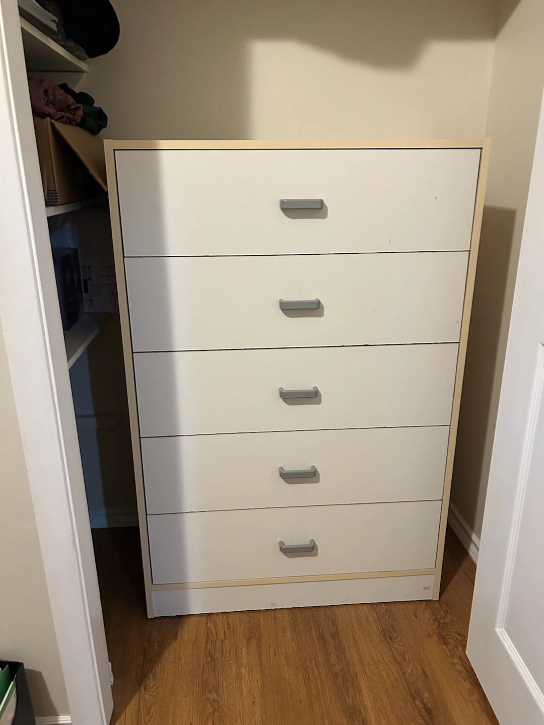 1990s children’s dresser