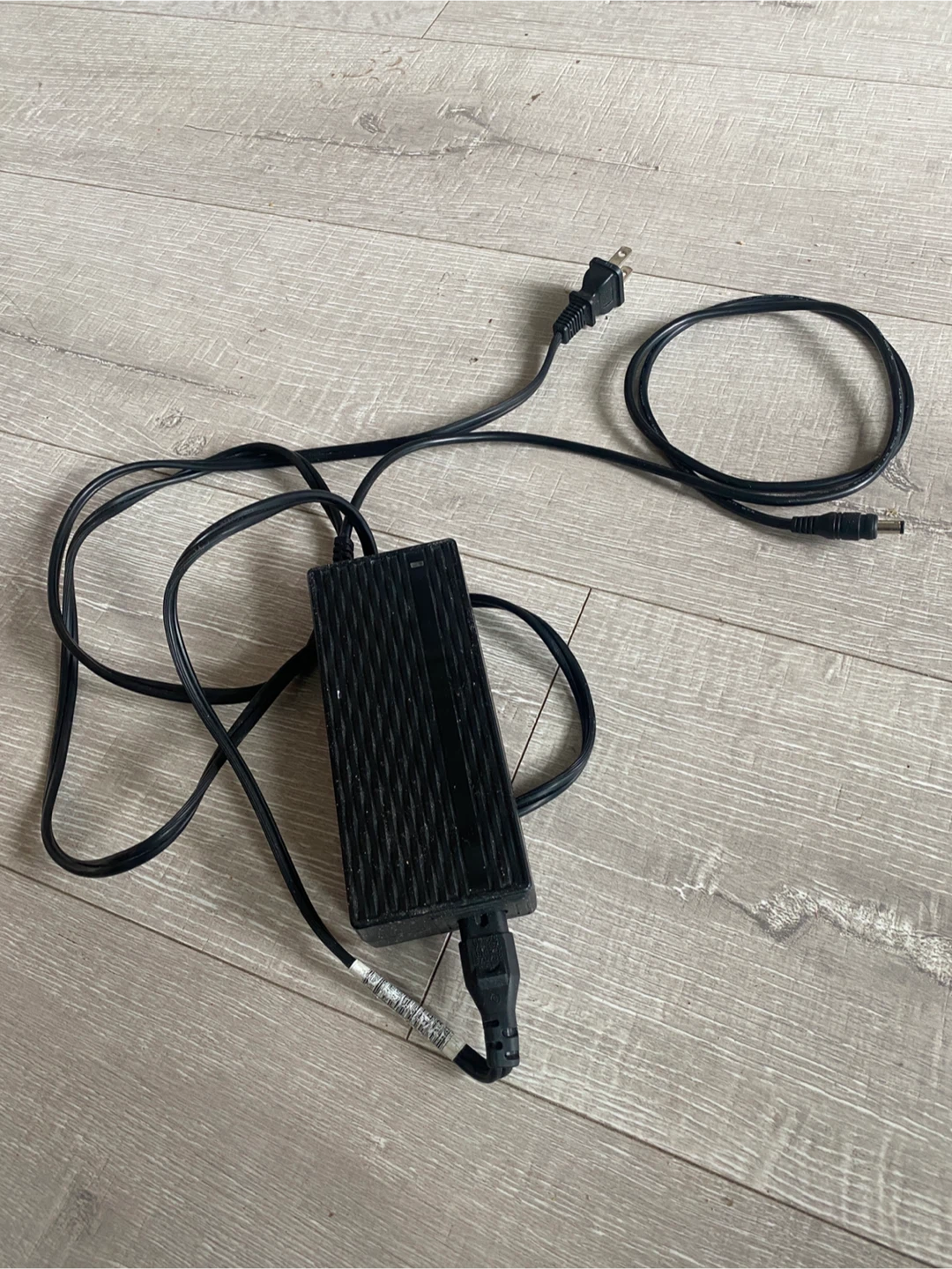 36V Electric Scooter Charger – 42V 2A - photo 3