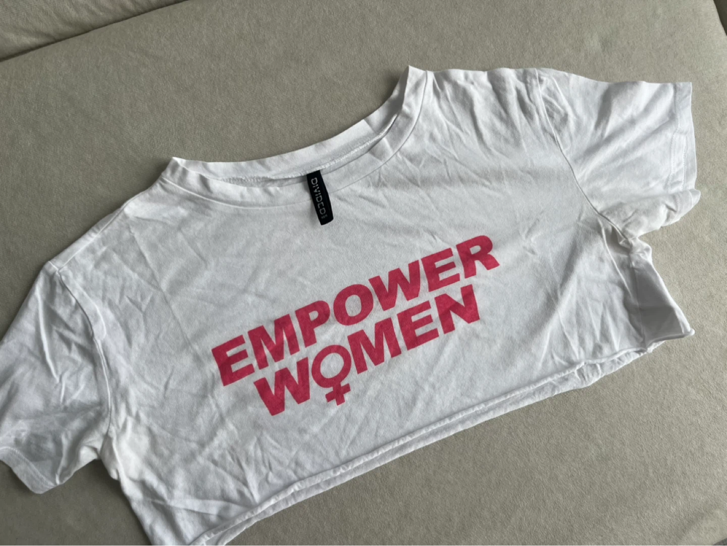 White H&M Divided "Empower Women" Cropped T-Shirt