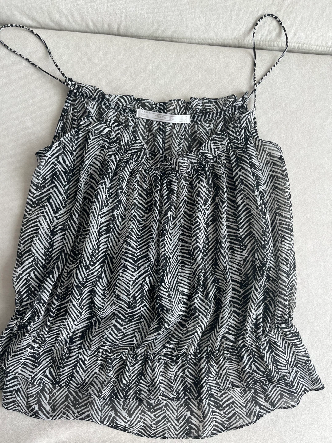 Zara Trafaluc Women's Black & White Pattern Cami Top