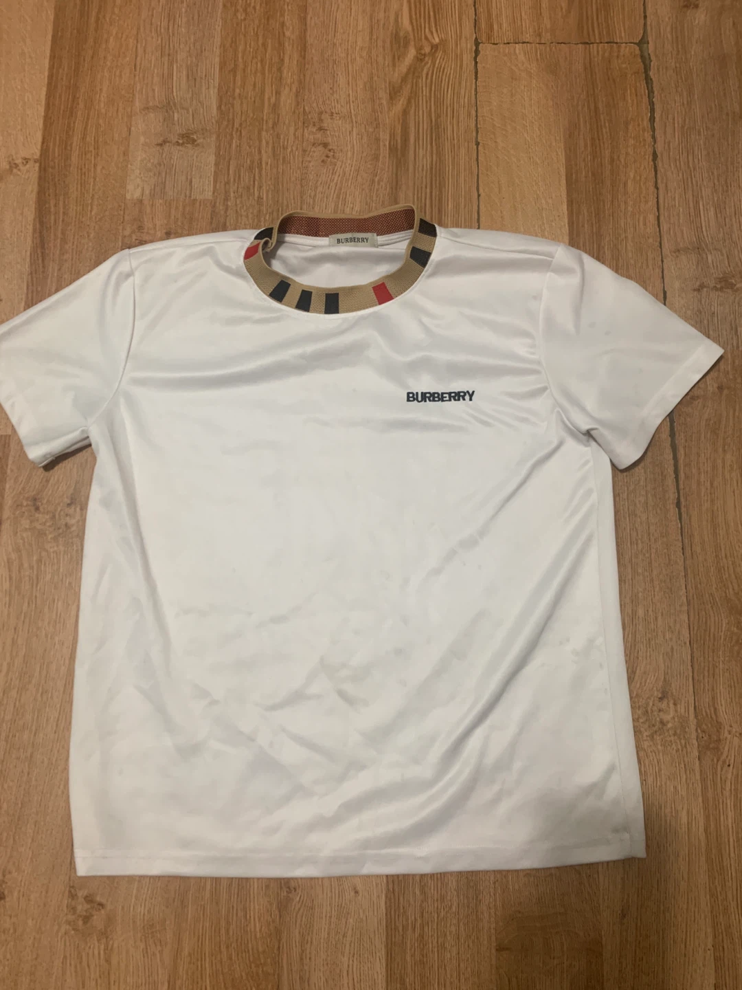 Burberry White T-Shirt with Nova Check Collar