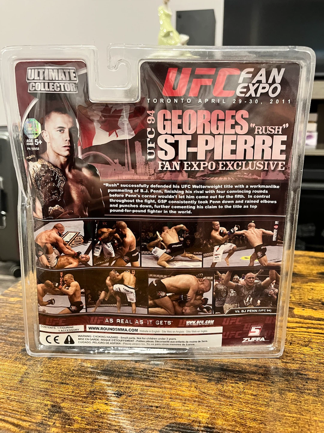 UFC Georges St-Pierre "Rush" Fan Expo Exclusive Collector Figure - photo 2