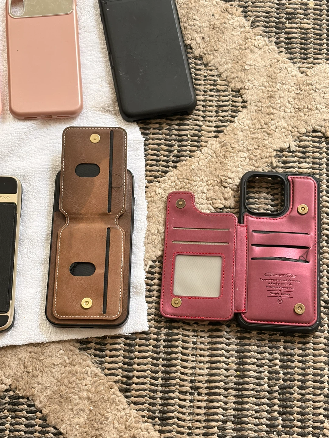 19 Assorted iPhone Pro Max Cases For the Last 5 Model Years - photo 5