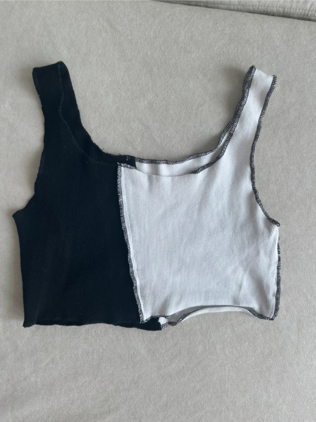 Two-tone crop top