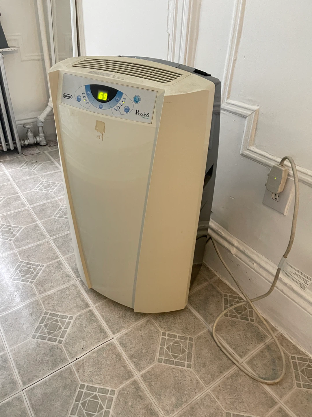 DeLonghi Portable Air Conditioner 10,000 btu - photo 4