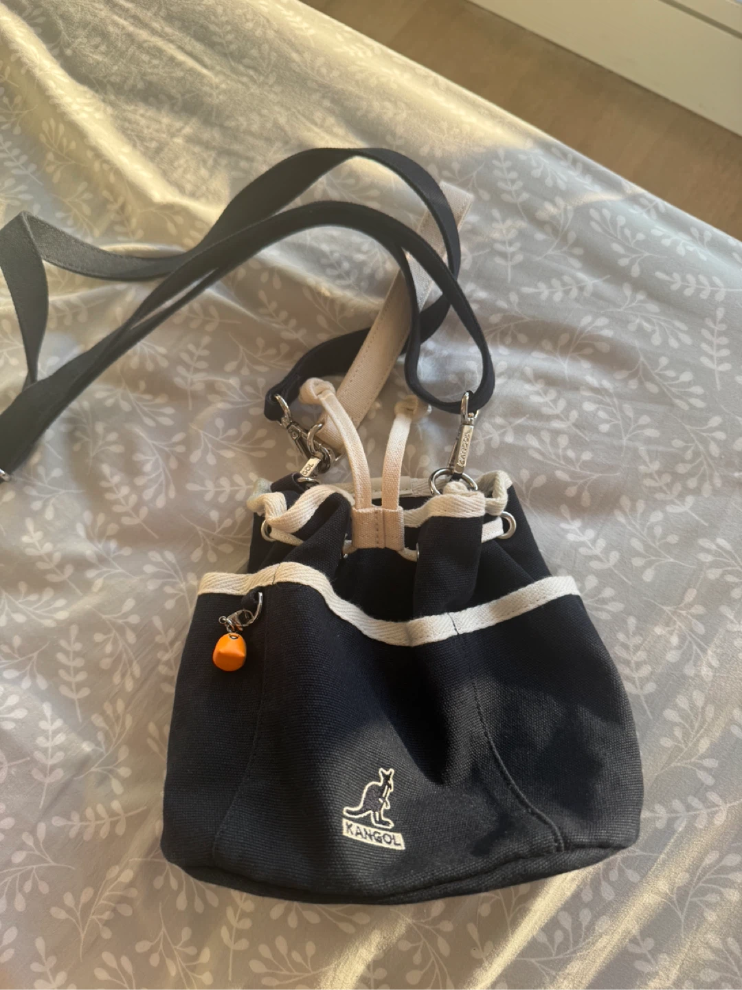 Kangol Drawstring Bucket Shoulder Strap Bag - Navy