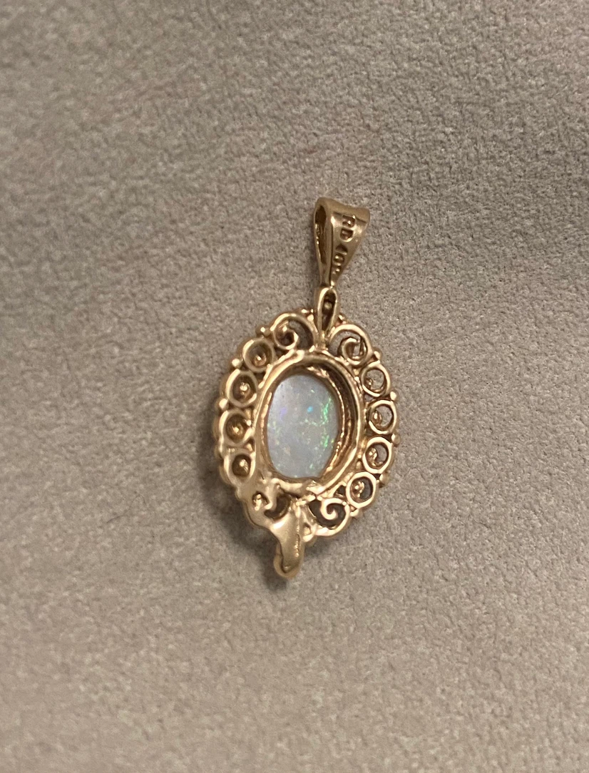 10k Yellow Gold Opal Pendant - photo 3