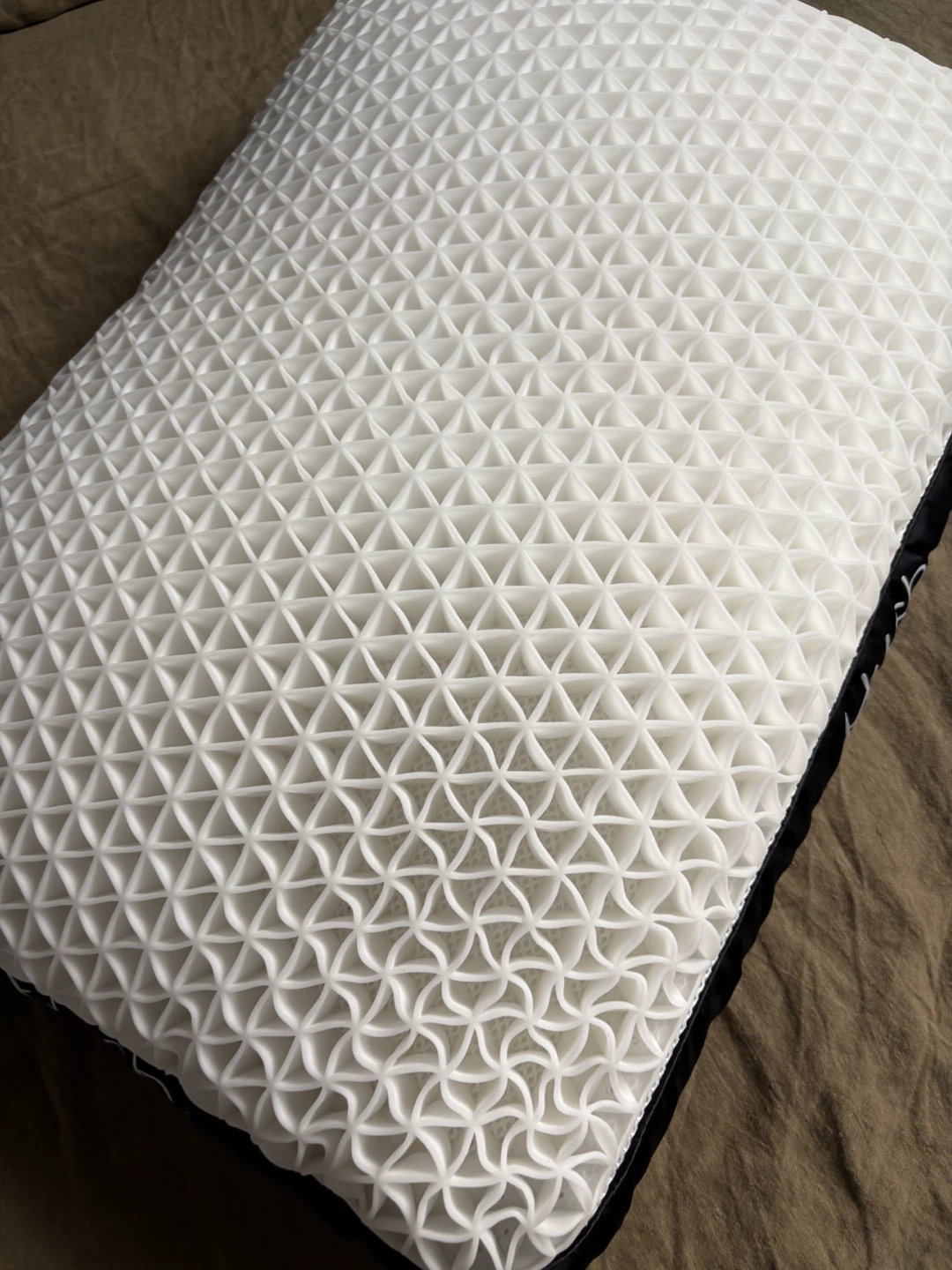 Hush Pillow - photo 2