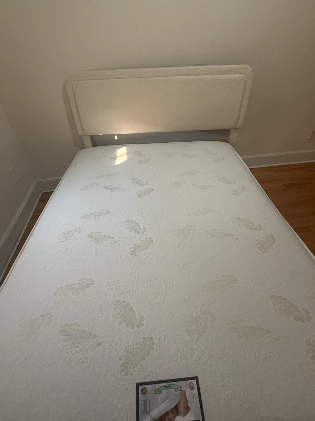 White Queen Mattress with Headboard - photo 3