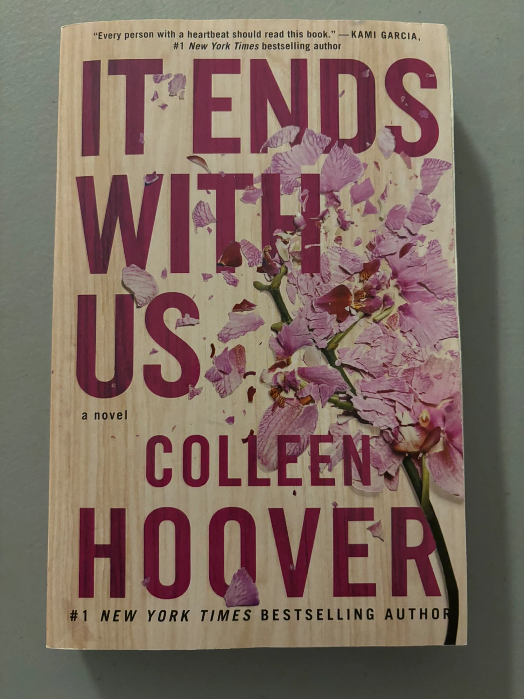 It Ends With Us by Colleen Hoover Novel