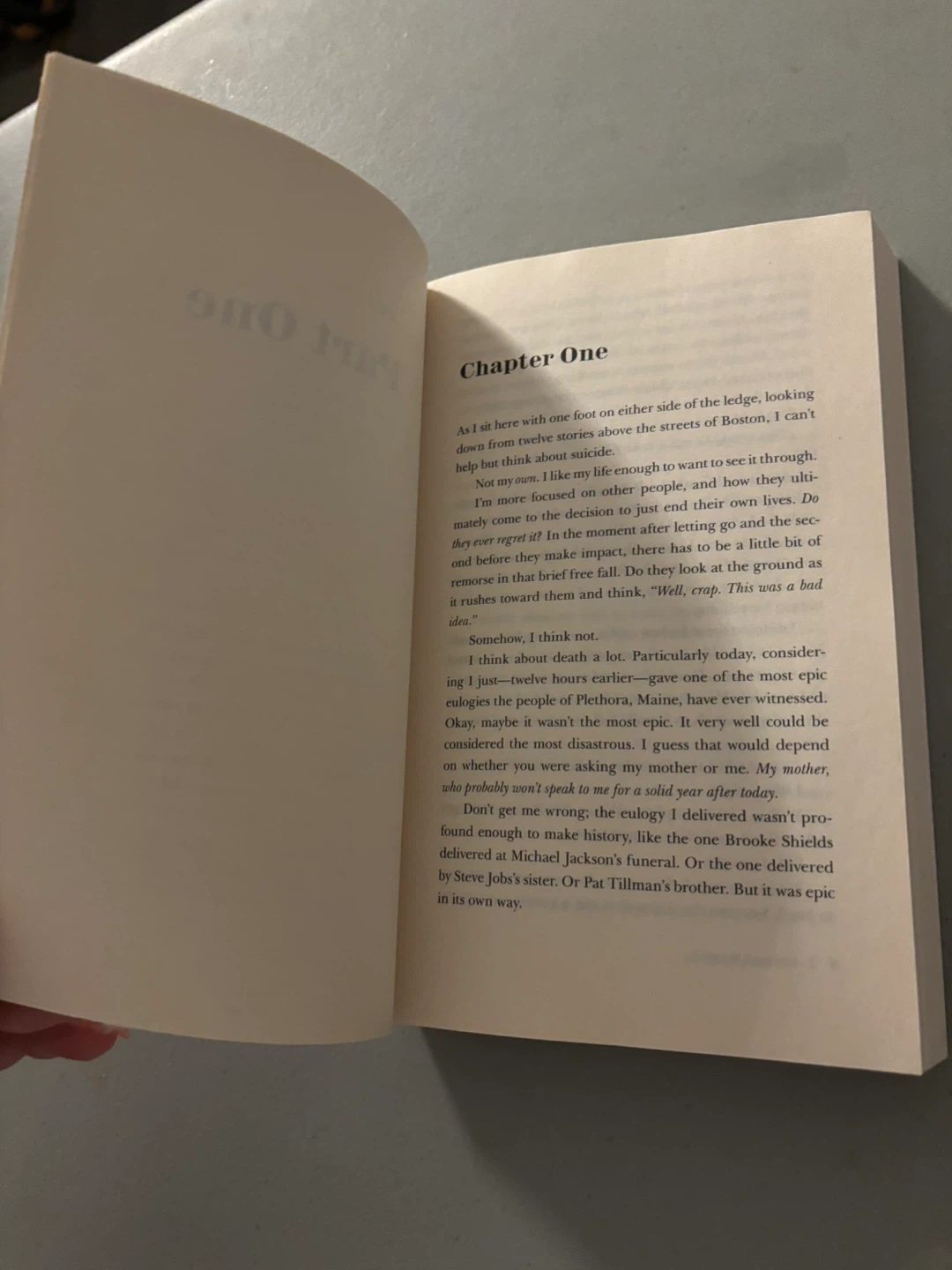 It Ends With Us by Colleen Hoover Novel - photo 3