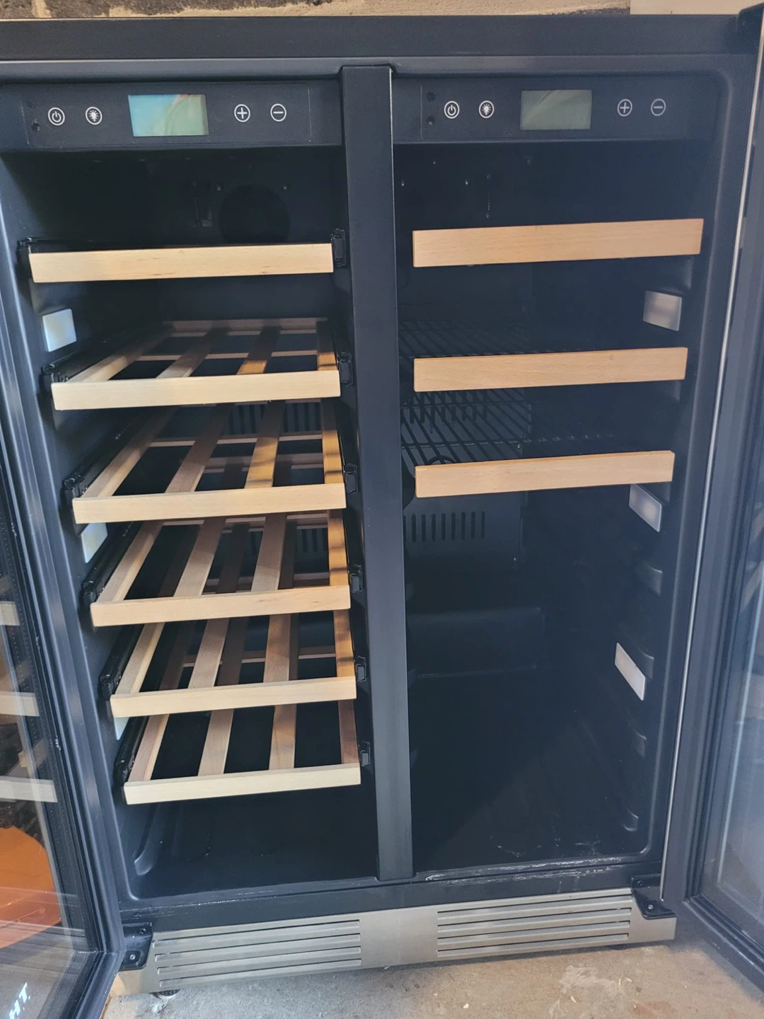 Thor 24-Inch Wine Fridge - photo 3
