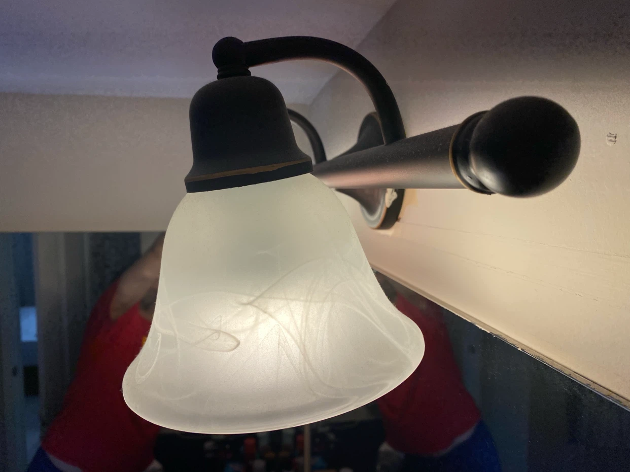3-Light Vanity Fixture - photo 3