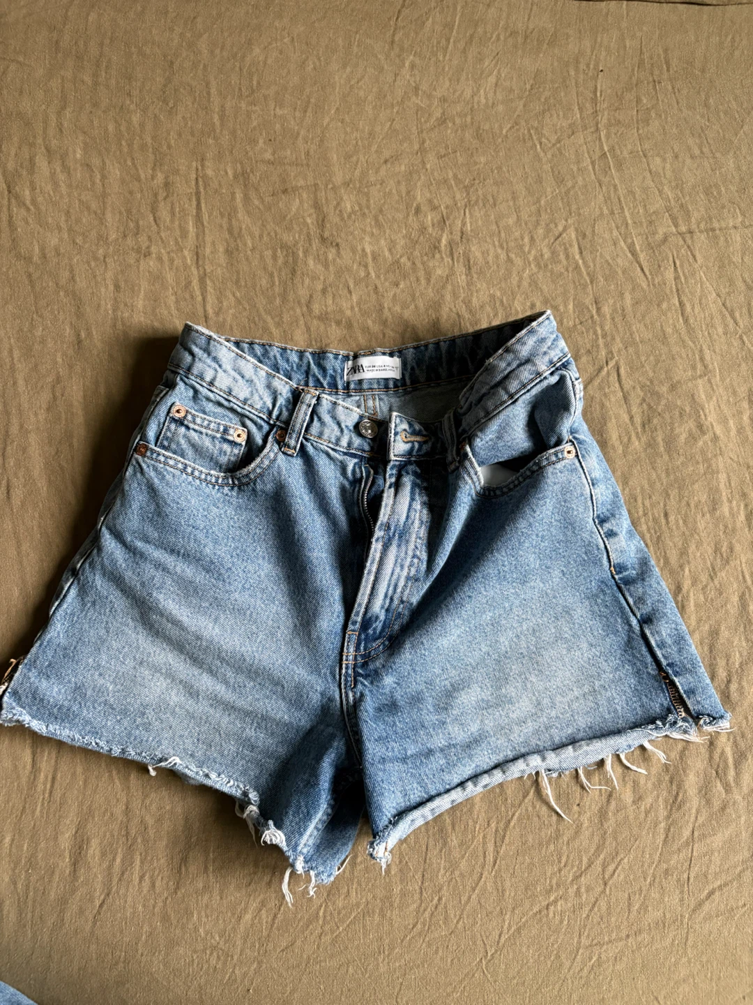 ZARA Denim Shorts Size 4