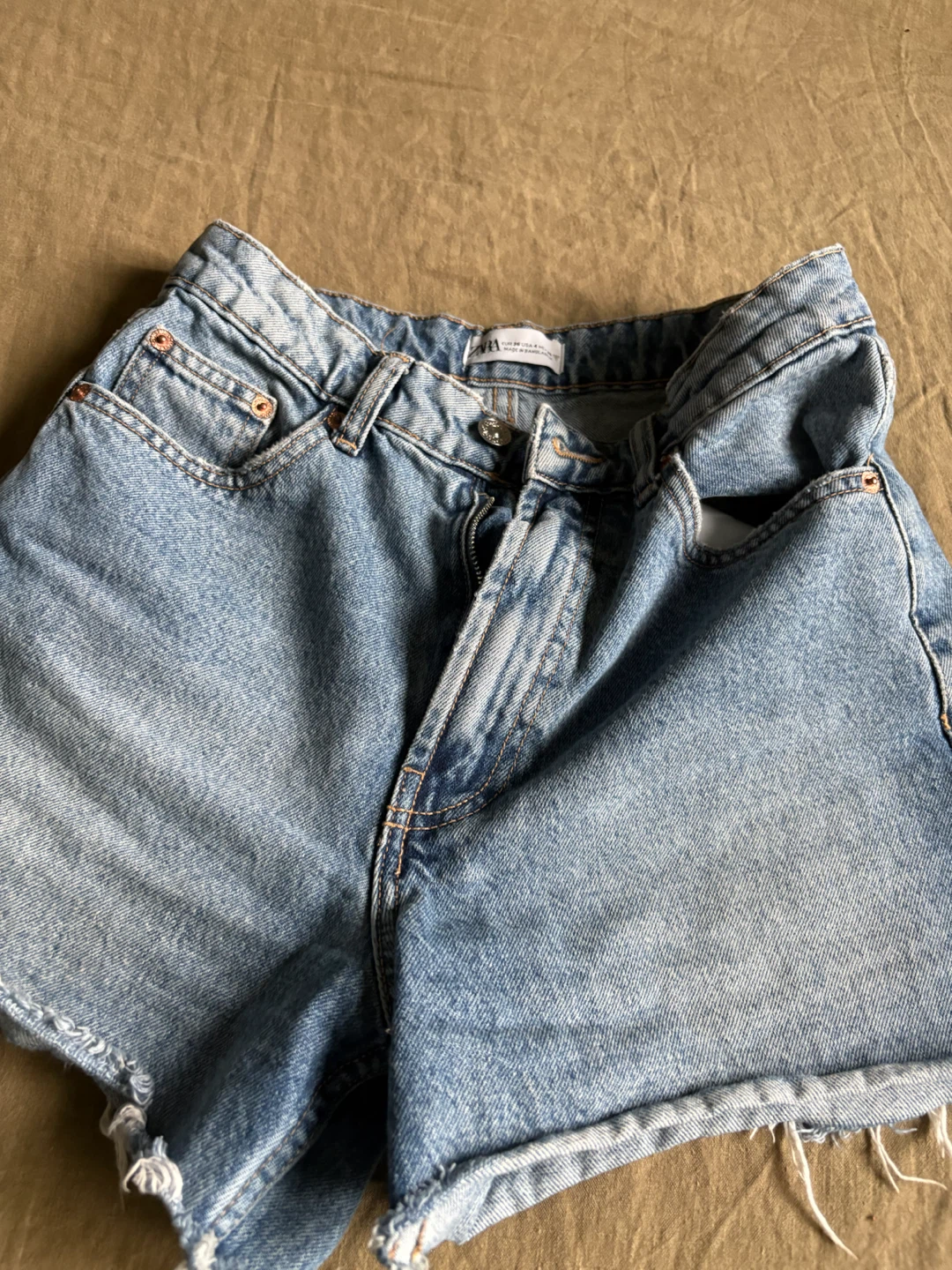 ZARA Denim Shorts Size 4 - photo 3