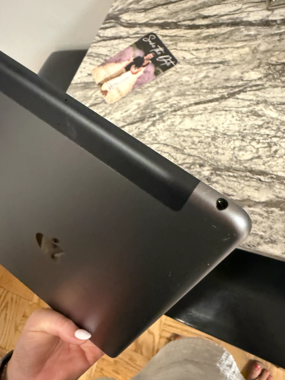 Apple iPad Gen 9 - photo 3