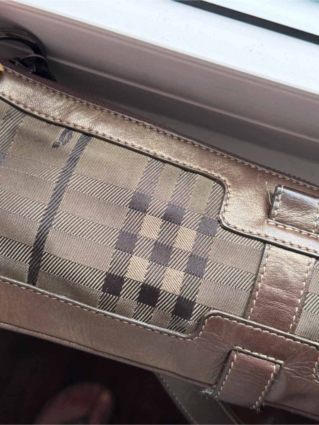 Burberry London Brown Plaid Shoulder Bag - photo 3