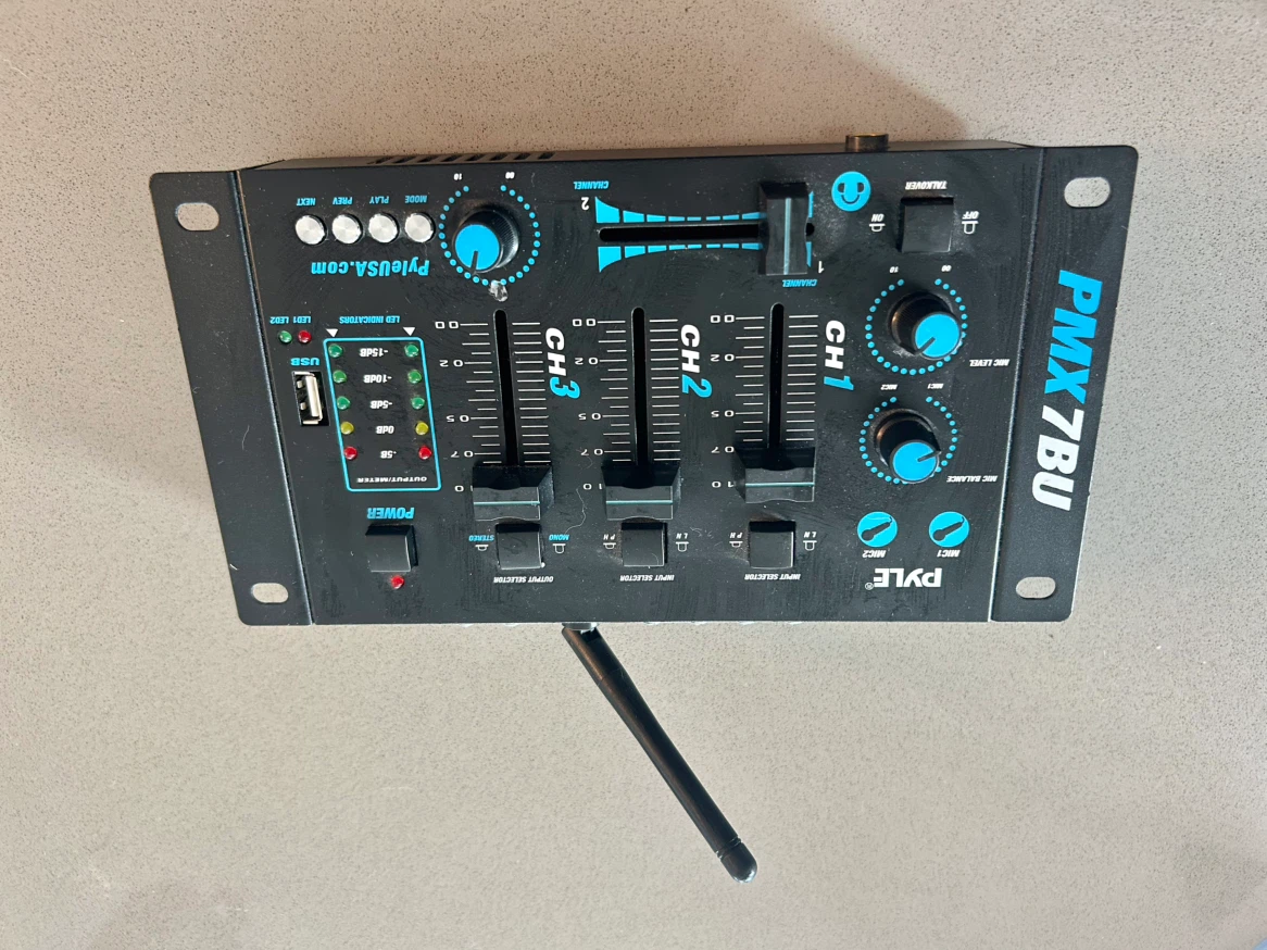 Pyle PMX7BU DJ Mixer - photo 3