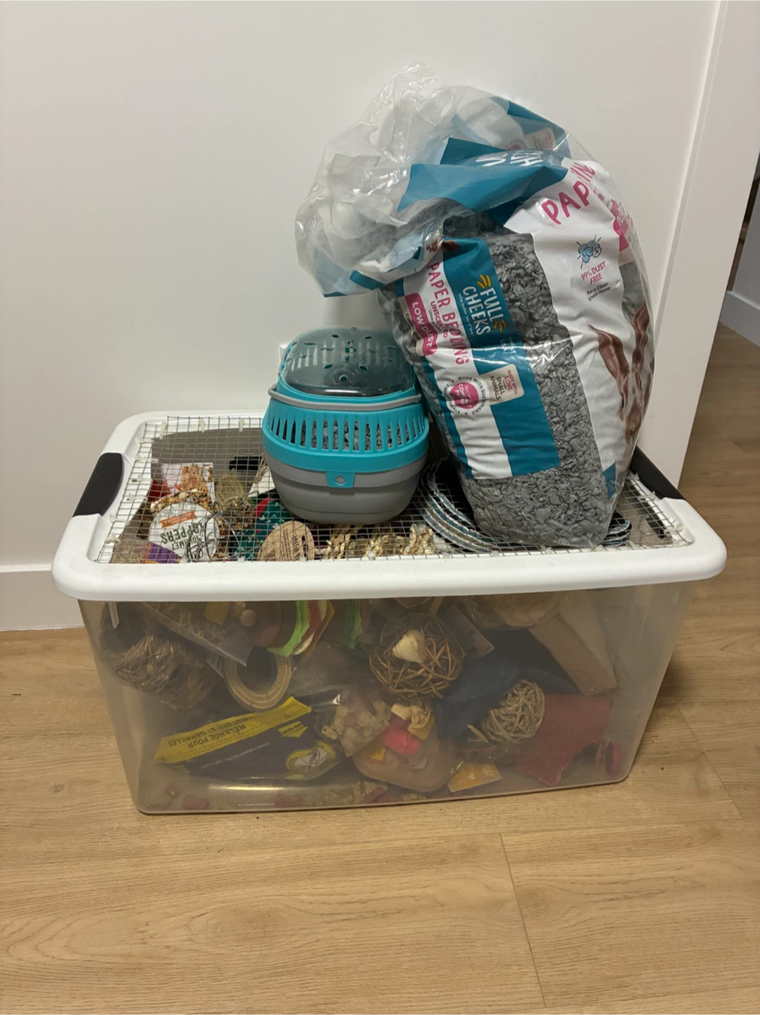 Small Pet Cage Accessories & Bedding