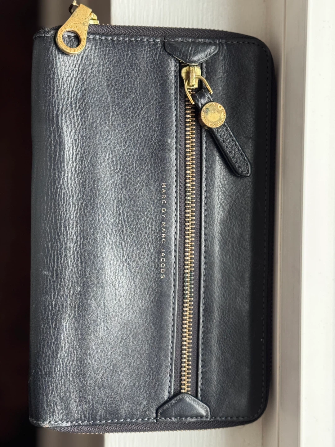 Marc by Marc Jacobs Black Leather Zip Around Wallet