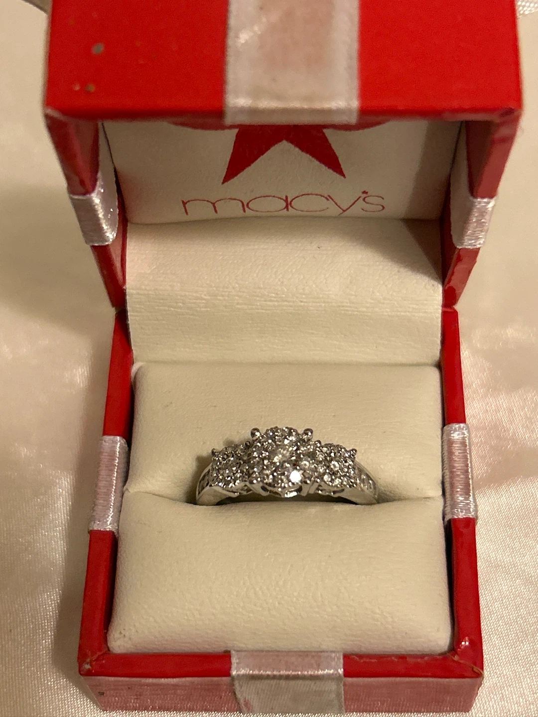Macy’s Diamond Engagement Ring in White Gold - photo 2