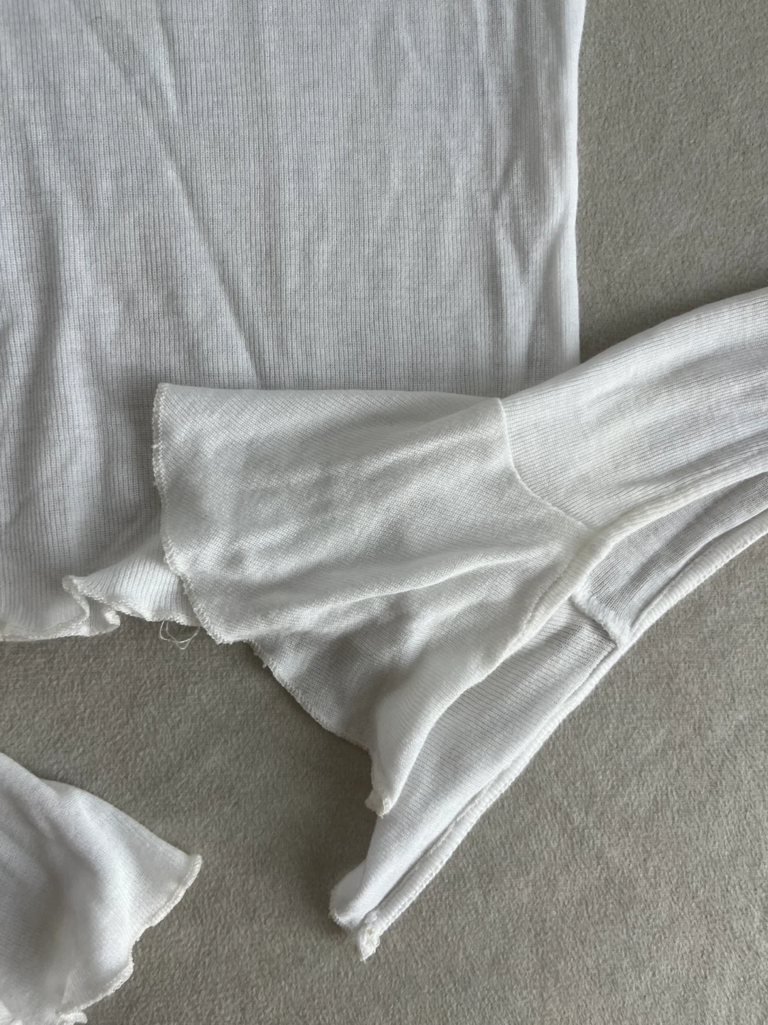 White Zara Ribbed Bell Sleeve Top - photo 4
