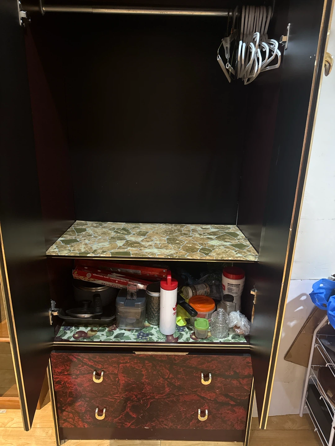 Red Marble Effect Wardrobe with Drawers - photo 2