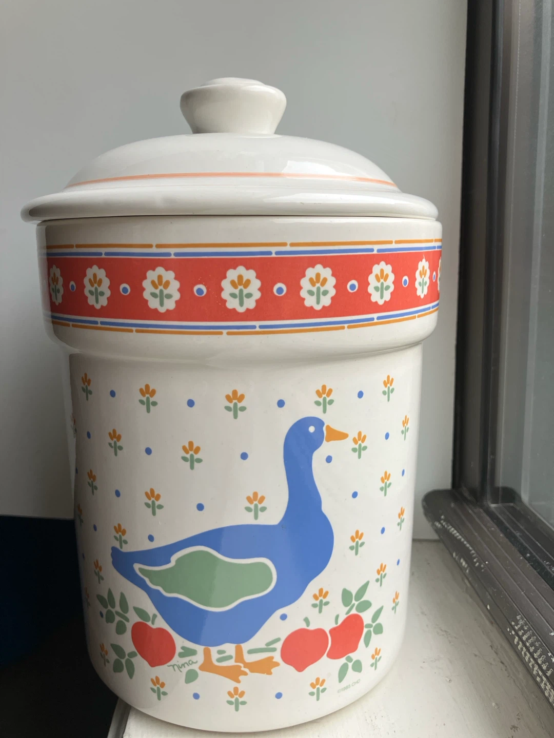 Ceramic goose cookie jar/ kitchen container